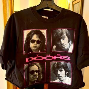 The Doors cropped T-shirt Size XL 100% Cotton